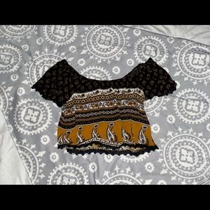 🟣 F21 Off the Shoulder Top 🟣